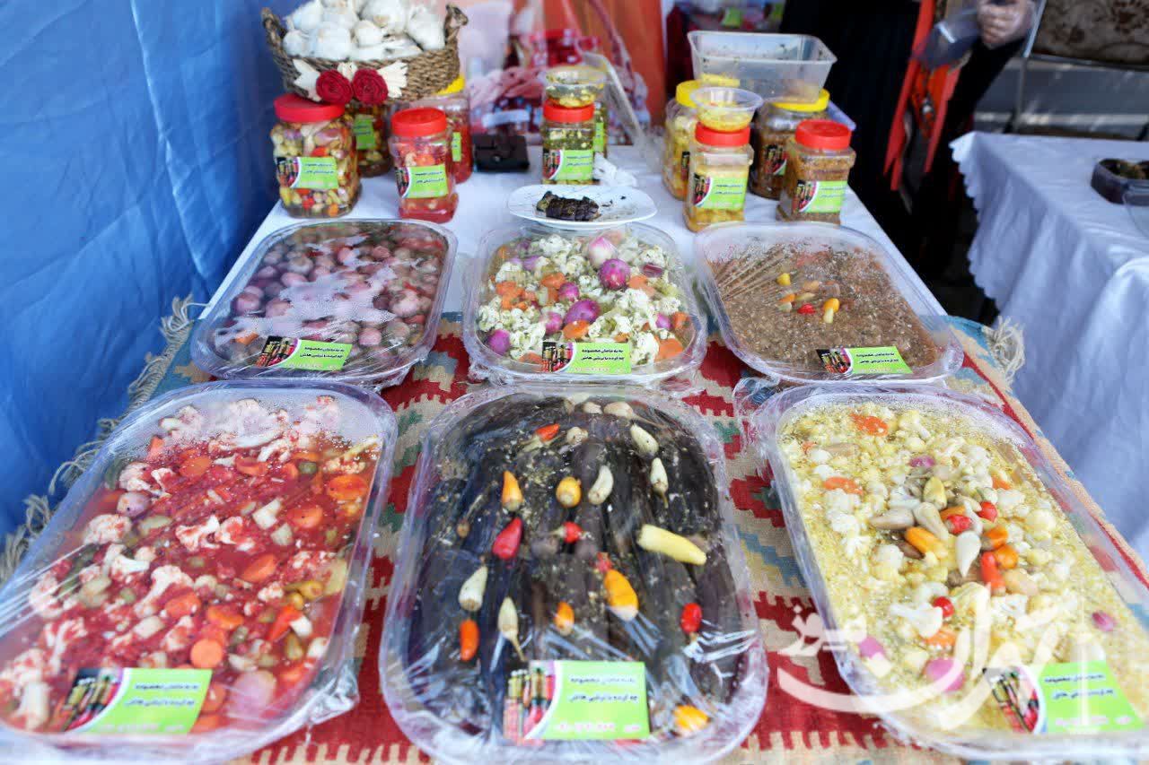 برگزاری آیین افتتاحیه سومین جشنواره گلکلم کهریزک