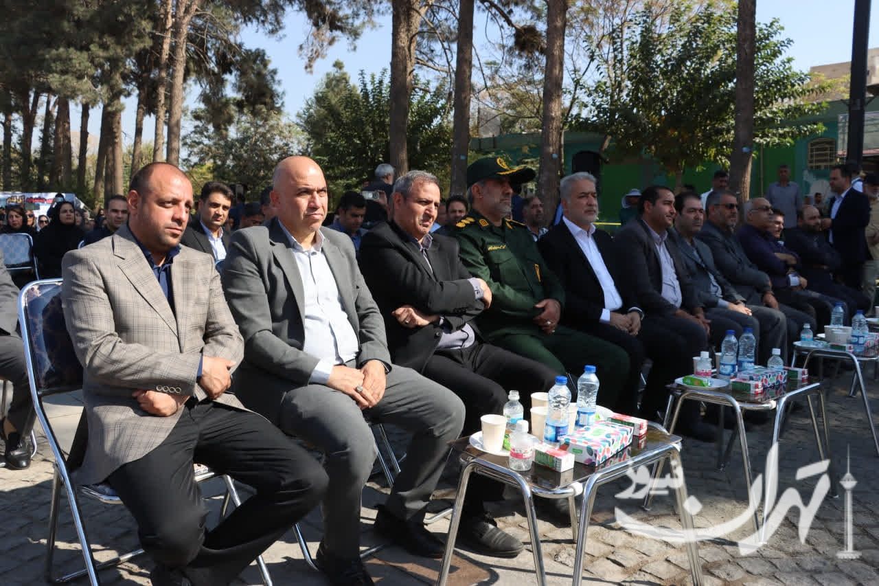 برگزاری آیین افتتاحیه سومین جشنواره گلکلم کهریزک